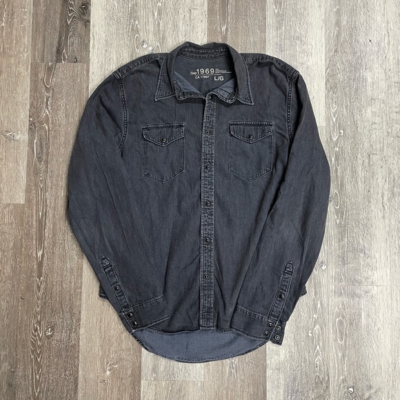 Gap 1969 denim western shirt, size L. - Picture 9 of 10